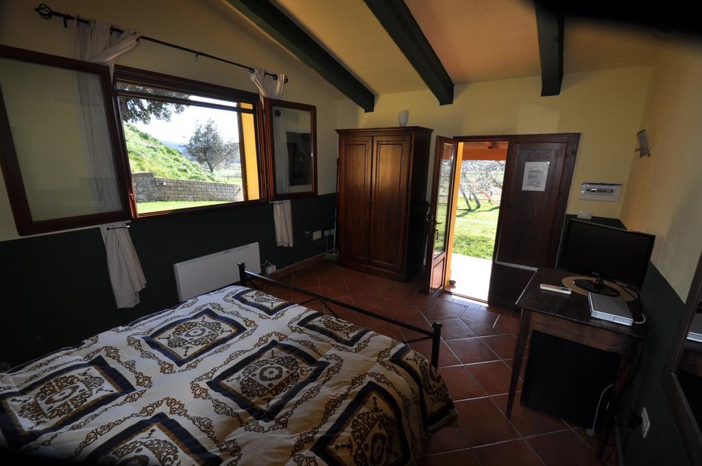Agriturismo Il Cerrosughero Villa Scarlino Rom bilde