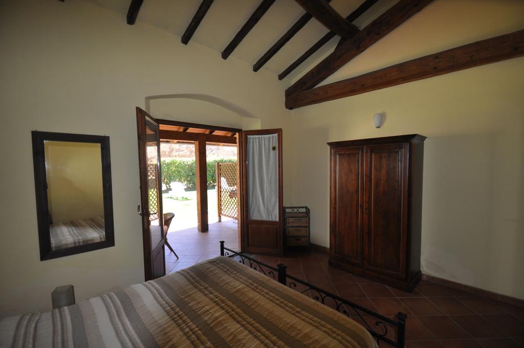 Agriturismo Il Cerrosughero Villa Scarlino Rom bilde